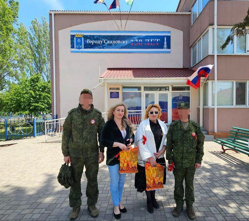 Александр Дудка: Память жива: в Скадовске поздравили ветеранов ВОВ Александр Дудка: Память жива: в Скадовске поздравили ветеранов ВОВ