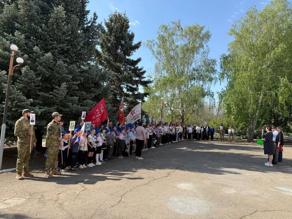 С гордостью в строю "Бессмертного полка" С гордостью в строю "Бессмертного полка"