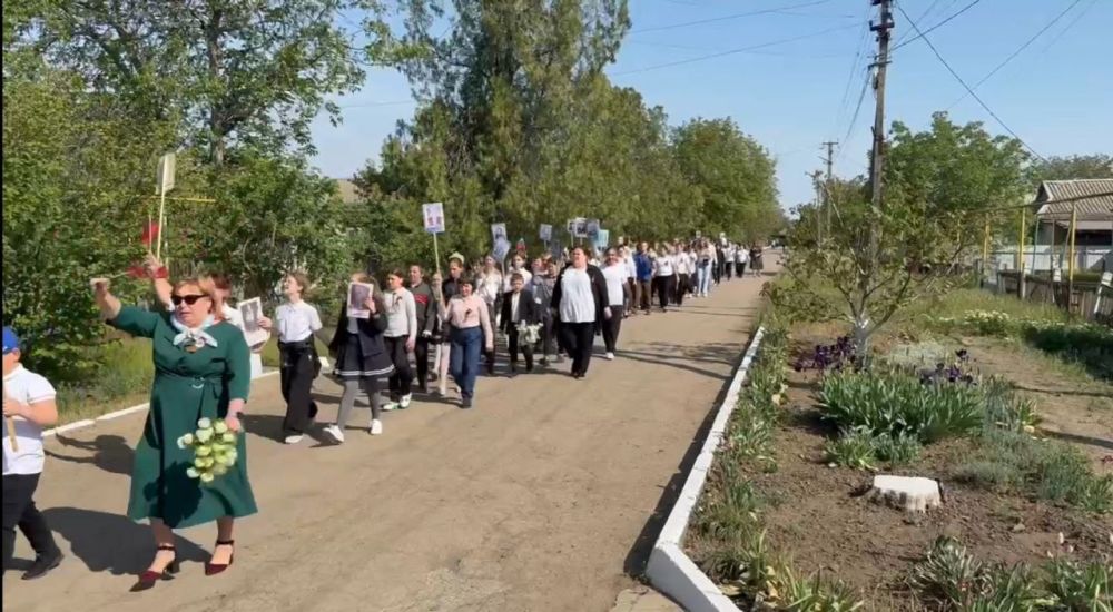 С гордостью в строю "Бессмертного полка" С гордостью в строю "Бессмертного полка"