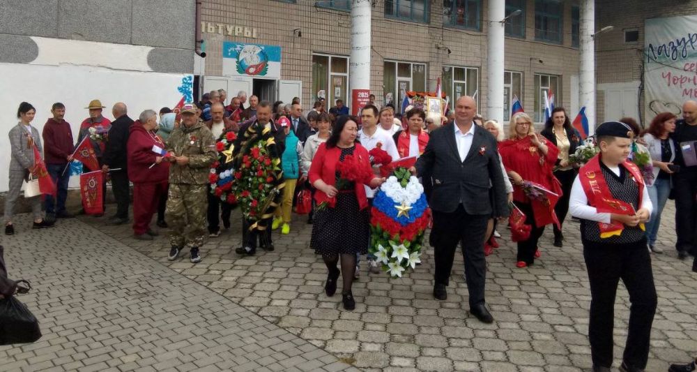 9 мая — День памяти и гордости 9 мая — День памяти и гордости