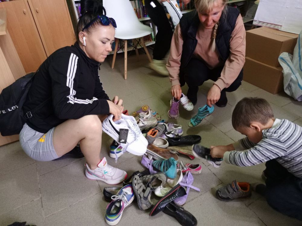 В селе Богдановка состоялась акция по выдаче гуманитарной помощи многодетным семьям от благотворительного фонда "Лепта" В селе Богдановка состоялась акция по выдаче гуманитарной помощи многодетным семьям от благотворительного фонда "Лепта"