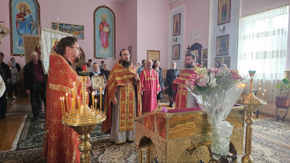 В День памяти святителя Николая в селе Новониколаевка Скадовского округа прошел храмовый праздник В День памяти святителя Николая в селе Новониколаевка Скадовского округа прошел храмовый праздник