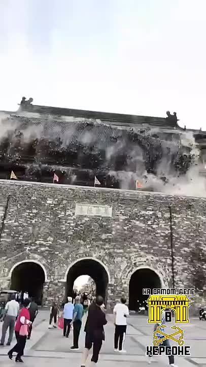       650         
