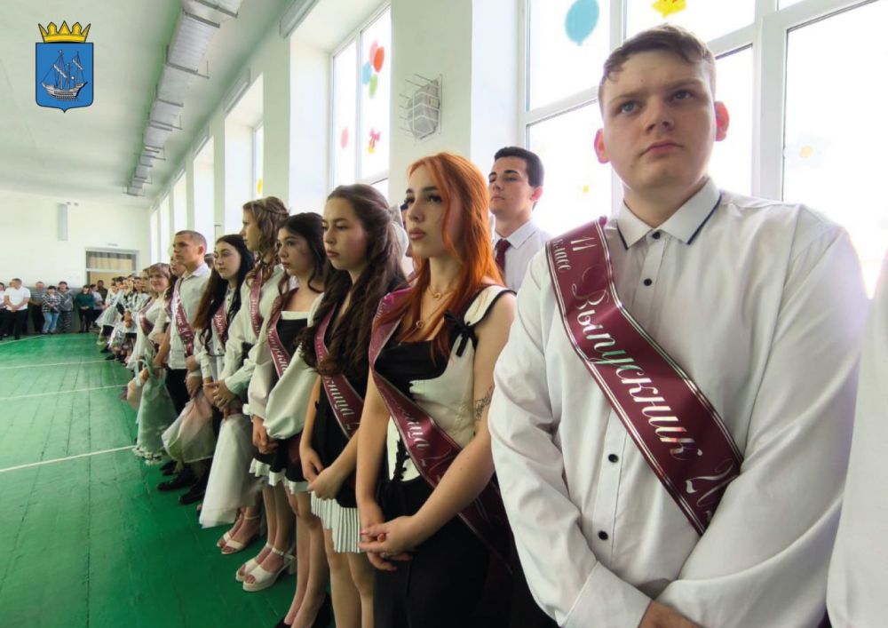 Прошли последние звонки в школах Алешкинского муниципального округа Прошли последние звонки в школах Алешкинского муниципального округа