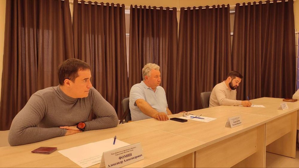 На заседании Комитета по финансам и бюджету рассмотрен законопроект "Об установлении ставки по налогу на прибыль малых технологических компаний в Херсонской области" На заседании Комитета по финансам и бюджету рассмотрен законопроект "Об установлении ставки по налогу на прибыль малых технологических компаний в Херсонской области"