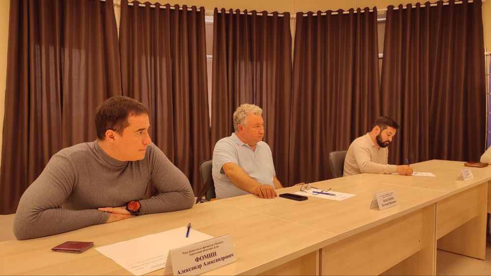 Комитет по финансам и бюджету рассмотрел законопроект "Об установлении ставки по налогу на прибыль малых технологических компаний в Херсонской области" Комитет по финансам и бюджету рассмотрел законопроект "Об установлении ставки по налогу на прибыль малых технологических компаний в Херсонской области"