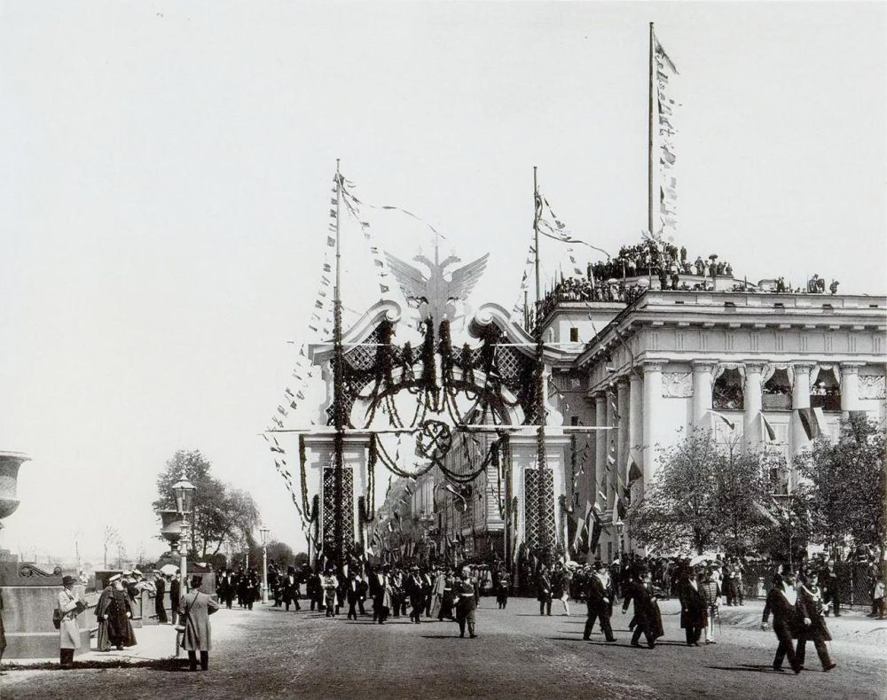   200  