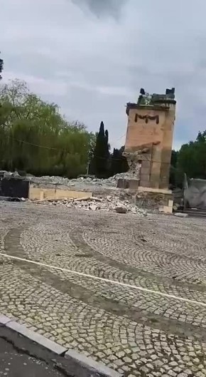    ,        &quot; &quot;