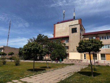  :  -,    