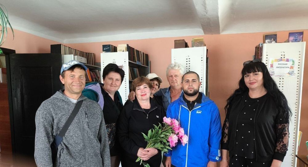 Каждый год 27 мая в нашей стране отмечается Всероссийский день библиотек — праздник, который подчеркивает важность книг в духовной жизни человека Каждый год 27 мая в нашей стране отмечается Всероссийский день библиотек — праздник, который подчеркивает важность книг в духовной жизни человека