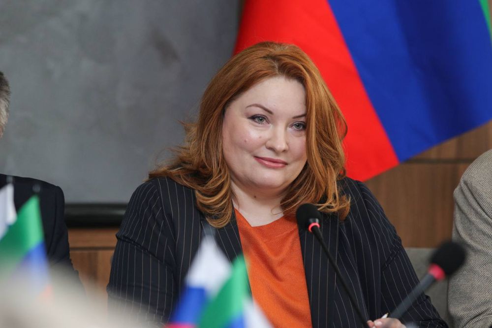 Ключевые решения по развитию системы ОМС и признание заслуг: итоги заседания в Каспийске Ключевые решения по развитию системы ОМС и признание заслуг: итоги заседания в Каспийске