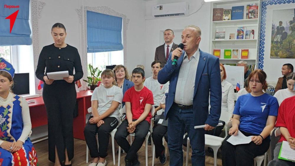 Телемост «Мой вклад в развитие региона и всей страны» объединил молодежь четырех регионов России Телемост «Мой вклад в развитие региона и всей страны» объединил молодежь четырех регионов России