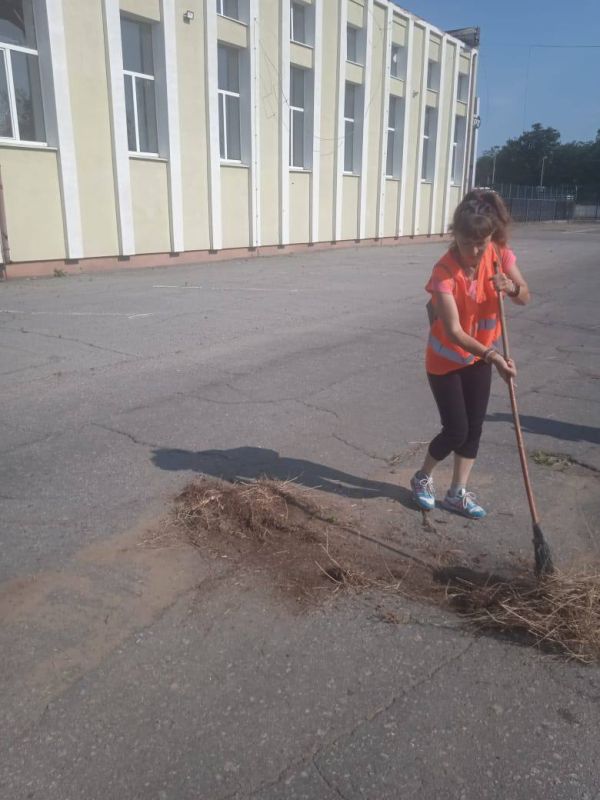 Владимир Сальдо: ВСУ нанесли массированный удар по городу Алешки Владимир Сальдо: ВСУ нанесли массированный удар по городу Алешки