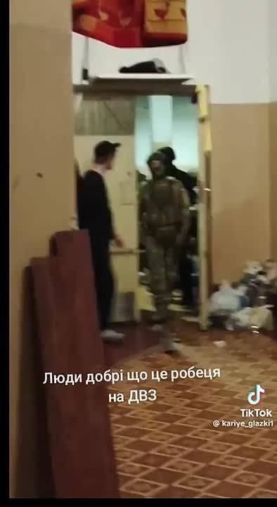  :        