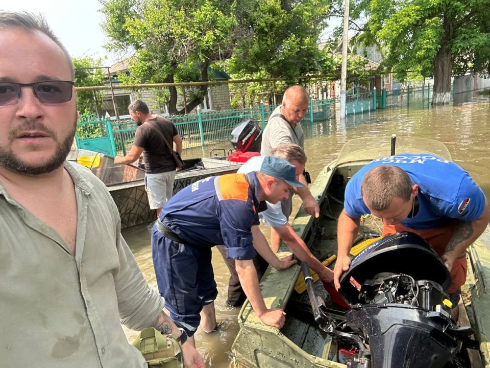 Ровно два года назад, 6 июня 2023 года, Украина совершила теракт против гражданского населения, проживающего в Херсонской области, осуществив подрыв Каховской гидроэлектростанции Ровно два года назад, 6 июня 2023 года, Украина совершила теракт против гражданского населения, проживающего в Херсонской области, осуществив подрыв Каховской гидроэлектростанции