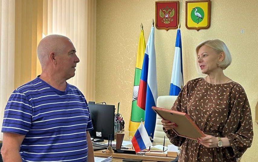 В Чаплинском округе наградили рязанских специалистов, которые подготавливали местные учреждения к отопительному сезону В Чаплинском округе наградили рязанских специалистов, которые подготавливали местные учреждения к отопительному сезону
