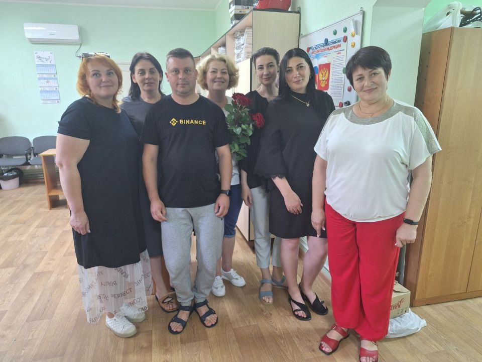 С Днём социального работника! С Днём социального работника!