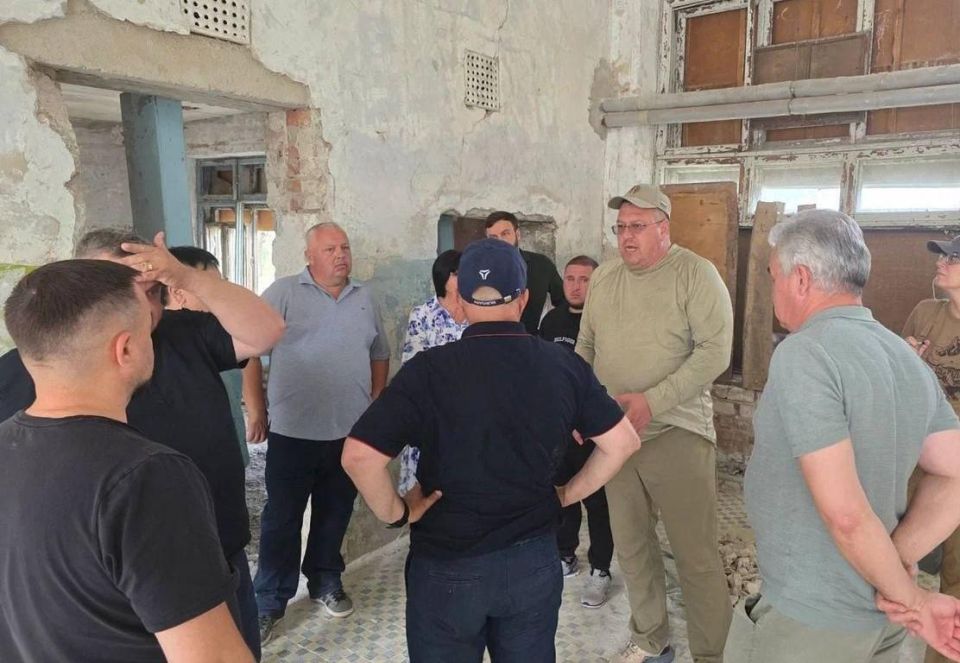 Объект капитального ремонта Адыгеи в Нижнесерогозском муниципальном округе посетил замминистра строительства и ЖКХ РФ Объект капитального ремонта Адыгеи в Нижнесерогозском муниципальном округе посетил замминистра строительства и ЖКХ РФ