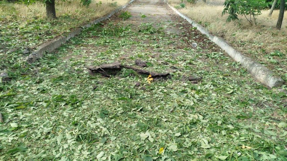 В результате обстрелов со стороны ВСУ по городскому округу город Новая Каховка 13 июня повреждены: В результате обстрелов со стороны ВСУ по городскому округу город Новая Каховка 13 июня повреждены: