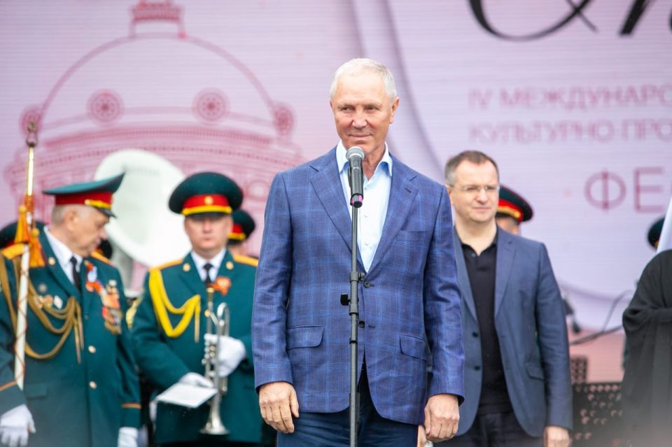 «Шкинь-Опера» в Коломне — настоящая машина времени с исторической реконструкцией, просветительским форумом и концертом под открытым небом «Шкинь-Опера» в Коломне — настоящая машина времени с исторической реконструкцией, просветительским форумом и концертом под открытым небом