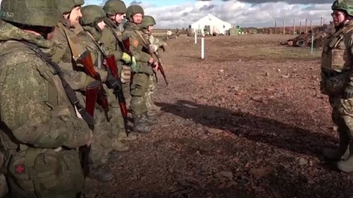 Служба по контракту - стойкость, отвага и преданность родине!