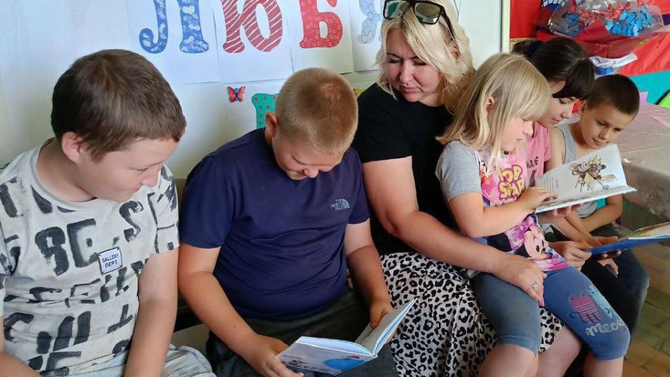 В Красноподольской библиотеке прошел литературный час "Отец! Звучит гордо" В Красноподольской библиотеке прошел литературный час "Отец! Звучит гордо"