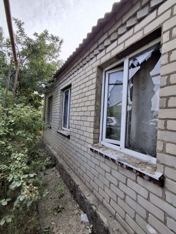 В результате удара ВСУ в Малокаховке повреждены дома