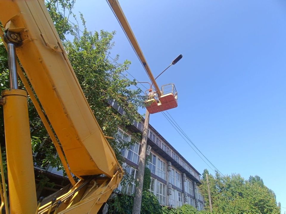 В Скадовске модернизировали уличное освещение на улице Шульги