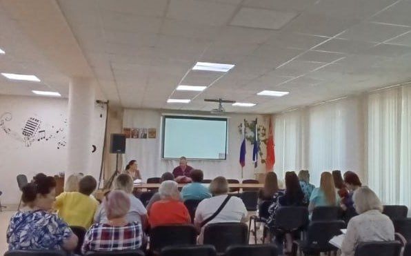 Администрация Чаплынского муниципального округа совместно с представителями Фонда Развития Промышленности Херсонской области провела встречу с предпринимателями Администрация Чаплынского муниципального округа совместно с представителями Фонда Развития Промышленности Херсонской области провела встречу с предпринимателями