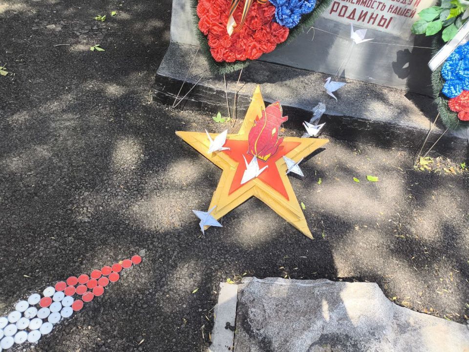 Журавли нашей памяти.. Мне кажется порою, что солдаты Журавли нашей памяти.. Мне кажется порою, что солдаты