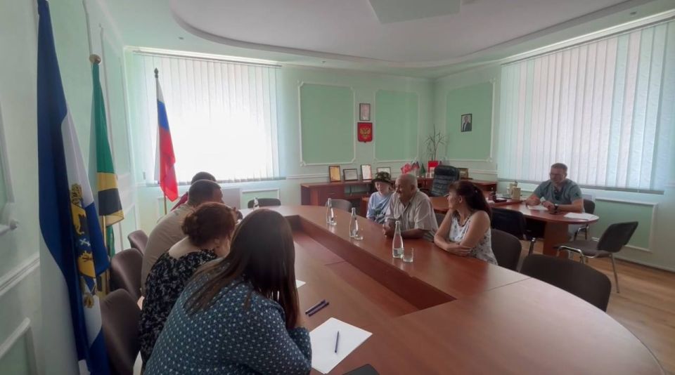 Игорь Кастюкевич: Еще одно обращение, поступившее на приеме граждан в пгт Новотроицкое Херсонской области, удалось оперативно отработать. Игорь Кастюкевич: Еще одно обращение, поступившее на приеме граждан в пгт Новотроицкое Херсонской области, удалось оперативно отработать.