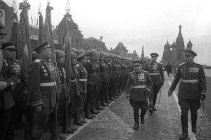 Энвер Абдураимов: Триумф вечности: Парад Победы 1945