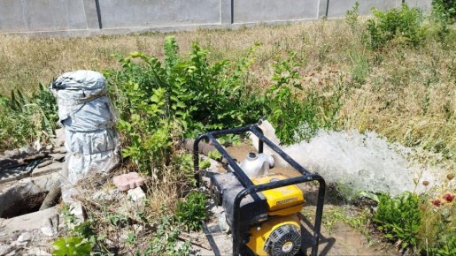 В Чаплынке продолжается замена счётчиков на водопроводе