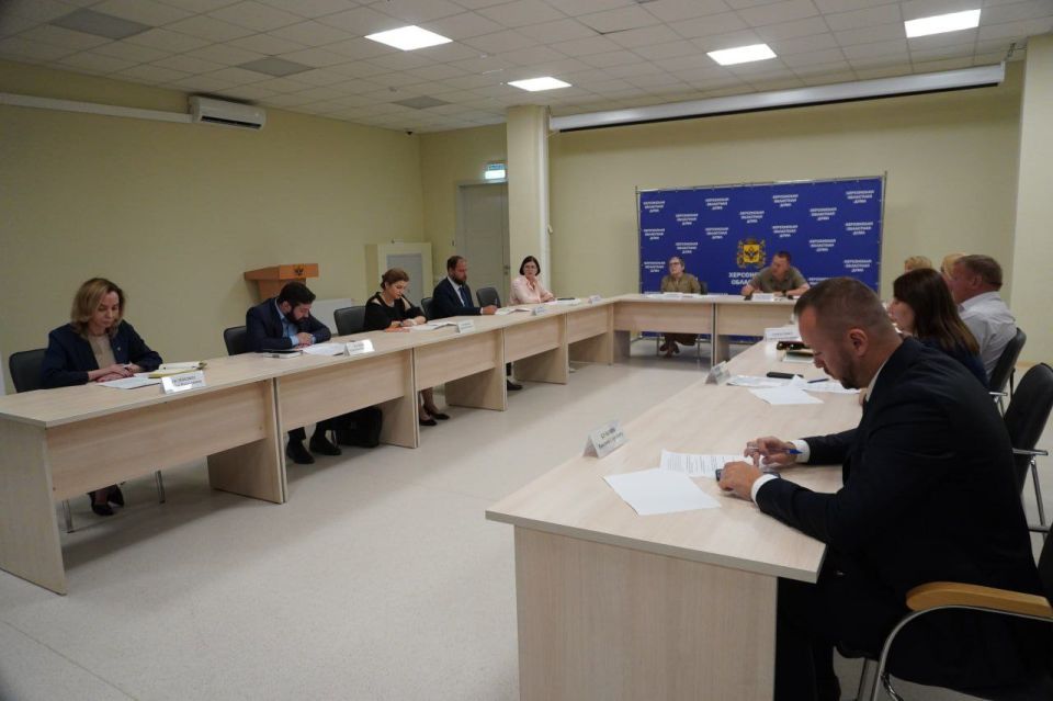 В Херсонской области состоялось совещание по вопросам профилактики социального сиротства, семейного неблагополучия и поддержки многодетных семей В Херсонской области состоялось совещание по вопросам профилактики социального сиротства, семейного неблагополучия и поддержки многодетных семей