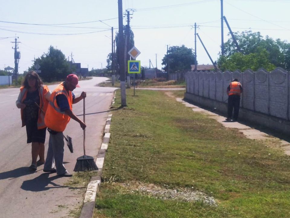 В пгт Лазурное проведены работы по благоустройству и пожарной безопасности В пгт Лазурное проведены работы по благоустройству и пожарной безопасности