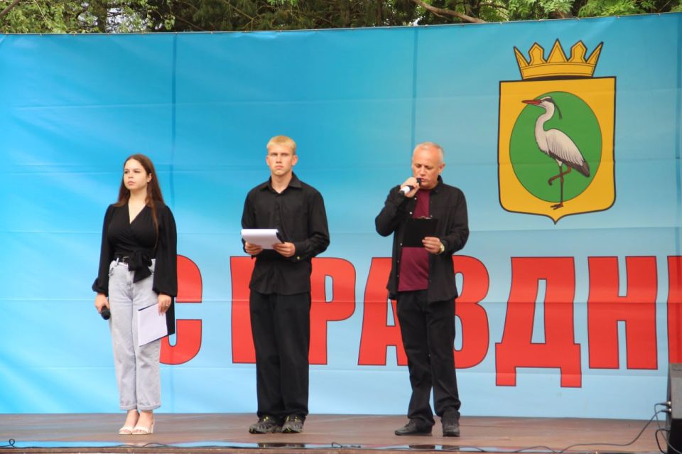 День молодежи в Чаплинке: феерия талантов и позитива! День молодежи в Чаплинке: феерия талантов и позитива!