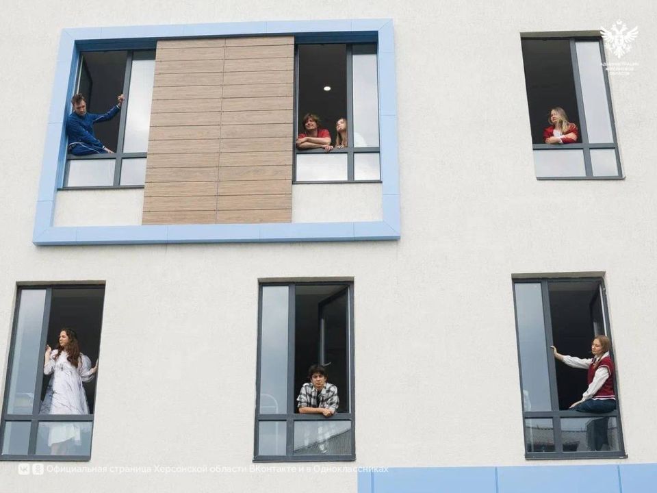 В Херсонской области открылся творческий посёлок «Счастливцево» В Херсонской области открылся творческий посёлок «Счастливцево»