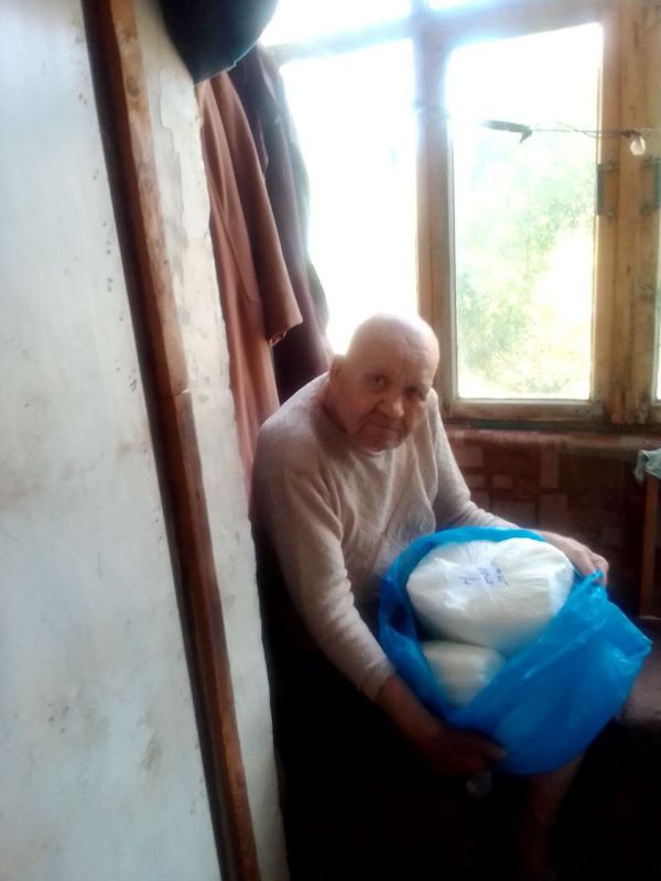 Филиалы #МЫВМЕСТЕ в г.Новая Каховка и пгт . Новотроицкое продолжают помогать Филиалы #МЫВМЕСТЕ в г.Новая Каховка и пгт . Новотроицкое продолжают помогать