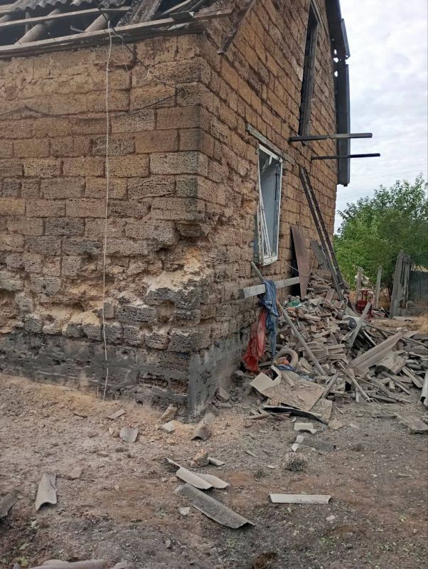 За сутки в результате агрессии киевского режима в Херсонской области погибла мирная жительница в с. Раденск, еще один мужчина ранен За сутки в результате агрессии киевского режима в Херсонской области погибла мирная жительница в с. Раденск, еще один мужчина ранен