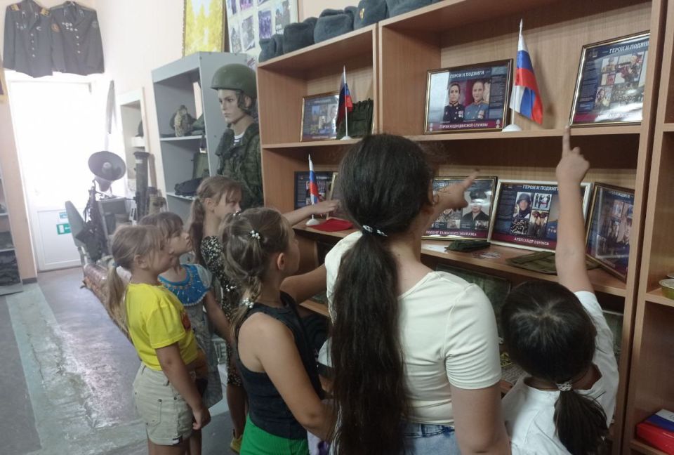 В Григорьевском сельском Доме культуры провели информационный час "День ветеранов боевых действий" В Григорьевском сельском Доме культуры провели информационный час "День ветеранов боевых действий"