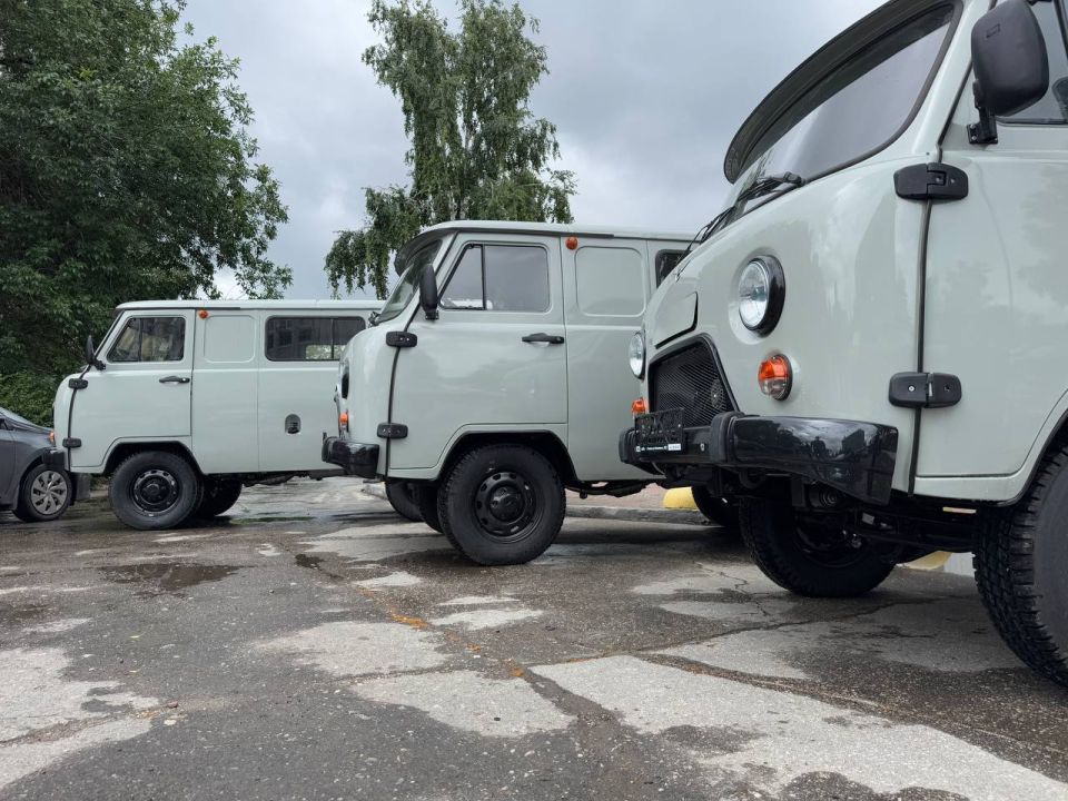 Автомобили УАЗ готовы к отправке нашим защитникам! Автомобили УАЗ готовы к отправке нашим защитникам!