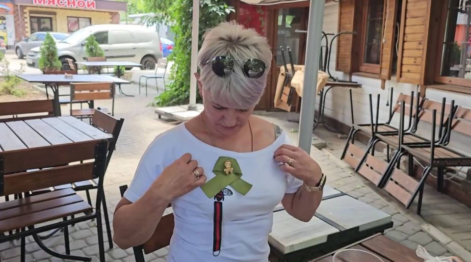 «Лента защитника»: Молодежная комиссия Херсонской области провела акцию в честь дня ветерана боевых действий «Лента защитника»: Молодежная комиссия Херсонской области провела акцию в честь дня ветерана боевых действий