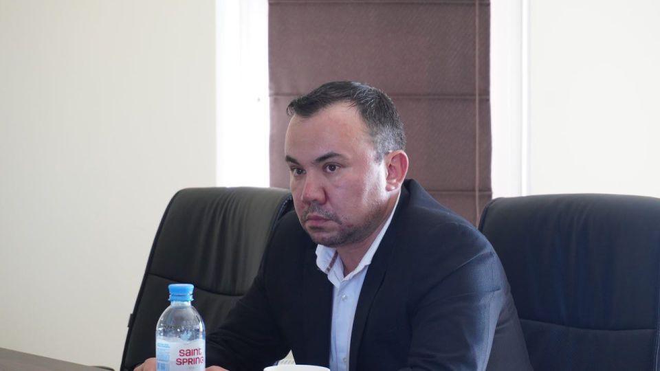 Владимир Сальдо: С представителем корпорации «ШЕПЕЛЬ ХОЛДИНГ» Анатолием Матвеевым договорились о запуске совместного оператора по комплексному развитию территорий — это ускорит подготовку документов и старт новых строек Владимир Сальдо: С представителем корпорации «ШЕПЕЛЬ ХОЛДИНГ» Анатолием Матвеевым договорились о запуске совместного оператора по комплексному развитию территорий — это ускорит подготовку документов и старт новых строек