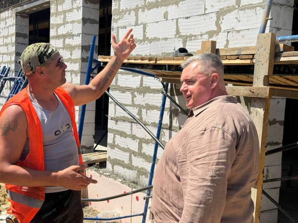 В Нижнесерогозском муниципальном образовании близится к завершению строительство здания Многофункционального центра оказания государственных и муниципальных услуг (МФЦ) В Нижнесерогозском муниципальном образовании близится к завершению строительство здания Многофункционального центра оказания государственных и муниципальных услуг (МФЦ)