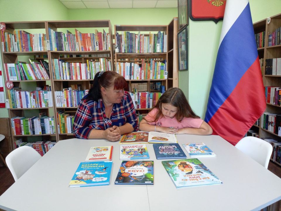 «Дружим с книгой всей семьёй»: библиотеки Генического округа присоединились к фото-марафону «Дружим с книгой всей семьёй»: библиотеки Генического округа присоединились к фото-марафону