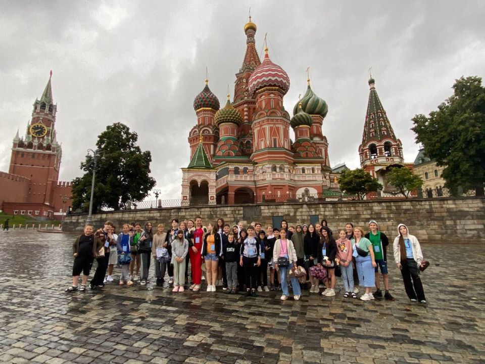 Учащиеся Ивановского муниципального округа посетили Москву Учащиеся Ивановского муниципального округа посетили Москву