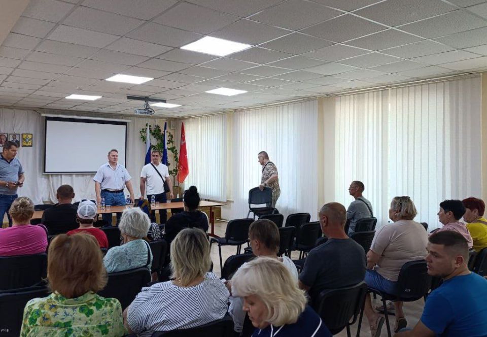 Администрация Чаплинского муниципального округа организовала встречу представителей УФНС России по Херсонской области с субъектами малого и среднего бизнеса Чаплинского муниципального округа Администрация Чаплинского муниципального округа организовала встречу представителей УФНС России по Херсонской области с субъектами малого и среднего бизнеса Чаплинского муниципального округа