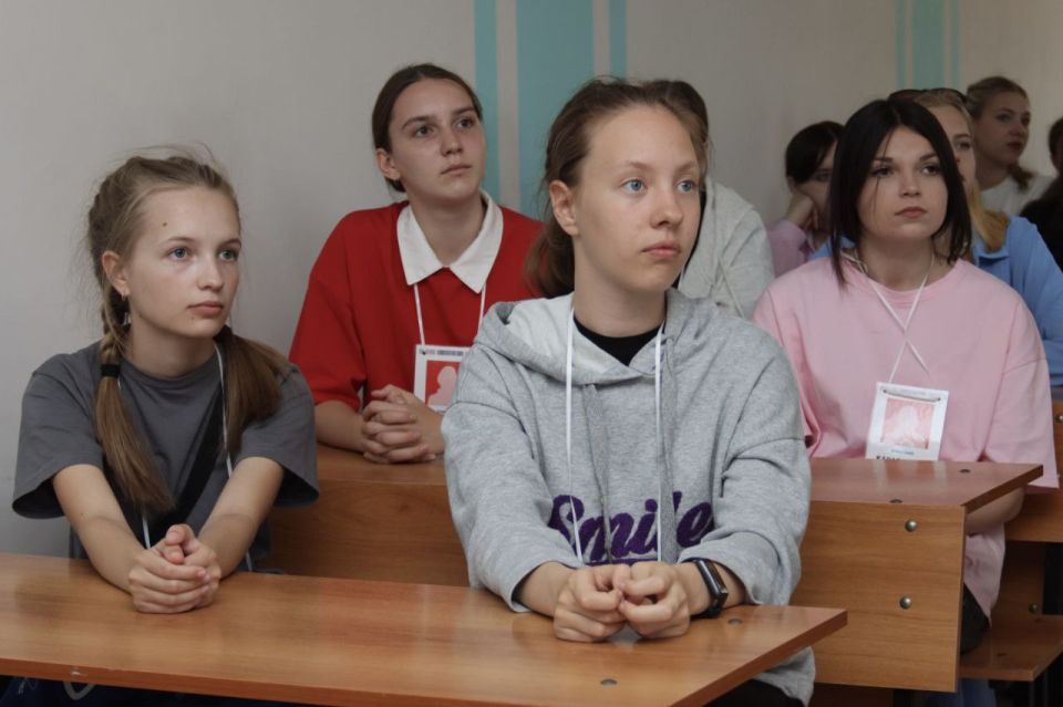 Показываем, как активисты Движения Первых проводят лето! Показываем, как активисты Движения Первых проводят лето!