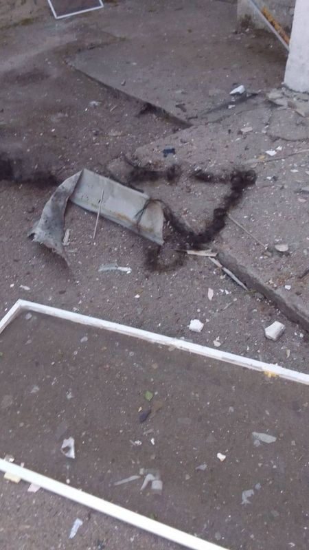 Руслан Хоменко: 4 июля, Алешкинский округ. Продолжаются атаки на мирное население и медиков со стороны фашистского киевского режима Руслан Хоменко: 4 июля, Алешкинский округ. Продолжаются атаки на мирное население и медиков со стороны фашистского киевского режима