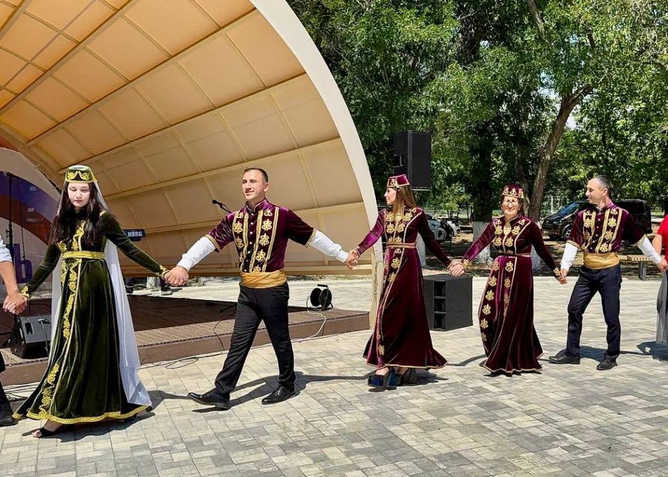 В Геническе состоялся региональный фестиваль «Многонациональная Херсонщина» В Геническе состоялся региональный фестиваль «Многонациональная Херсонщина»